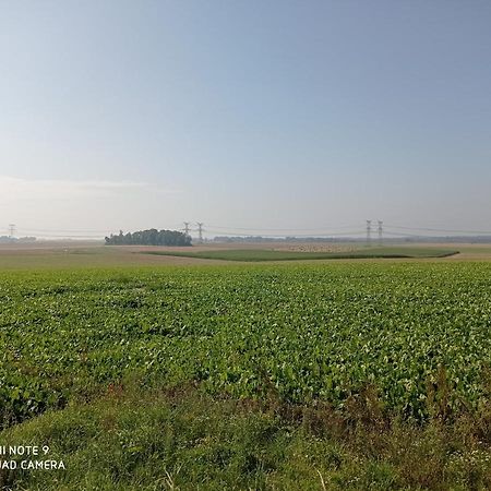 Отель Pulilane Le Torp-Mesnil Экстерьер фото
